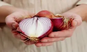 خانم ها پیاز بخورند