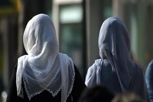 عکس/ ۵ دلیل خبرنگار مسیحی برای علاقمند شدن به حجاب