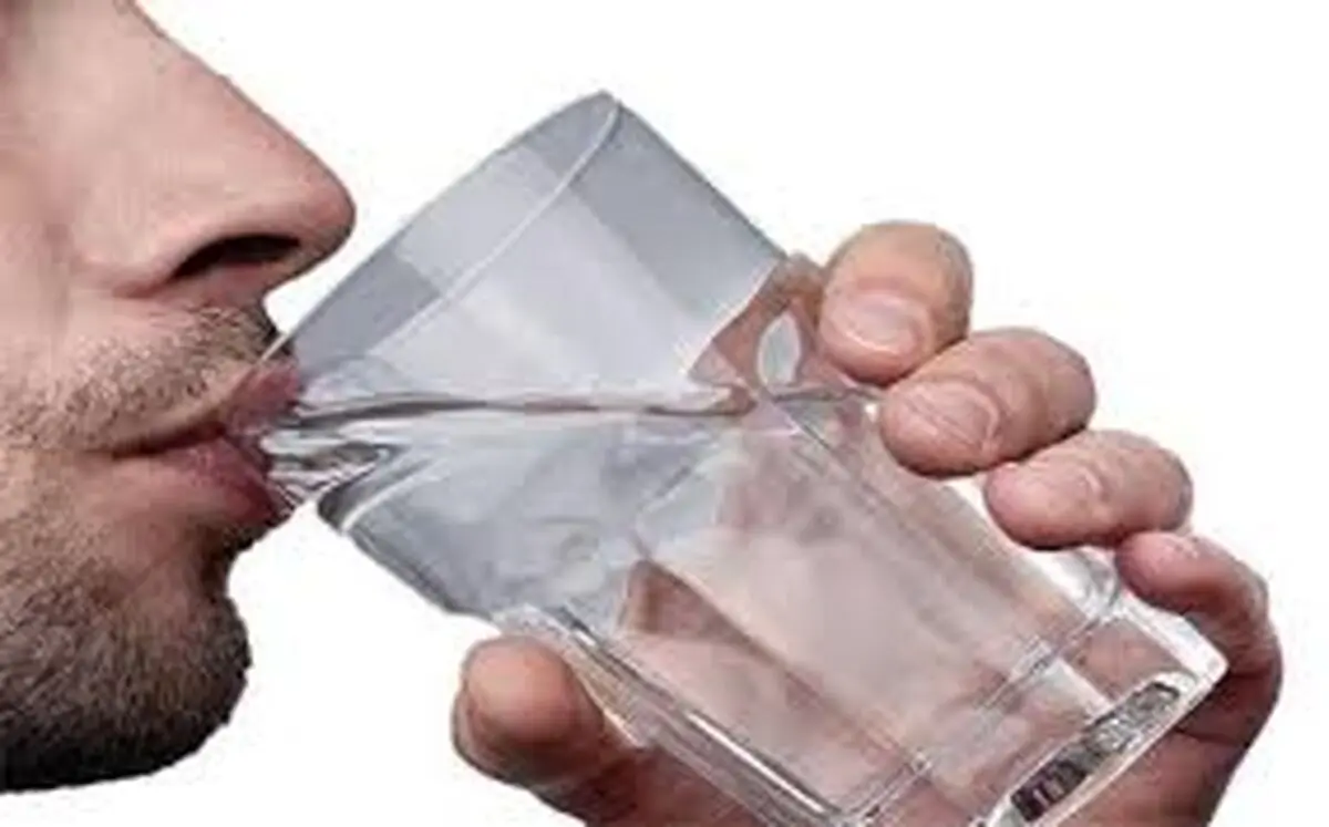 به توصیه امام رضا(ع) مصرف آب شبانه در ماه آذر پسندیده نیست
