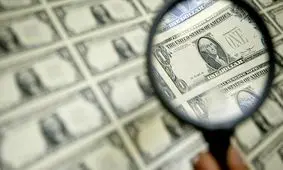 نرخ دلار باید به زیر ۱۰ هزار تومان بیاید