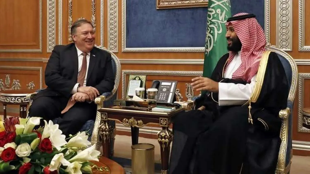 ادعای وزیر خارجه آمریکا: ایران مقصر جنگ یمن است/ تمجید پمپئو از بن سلمان