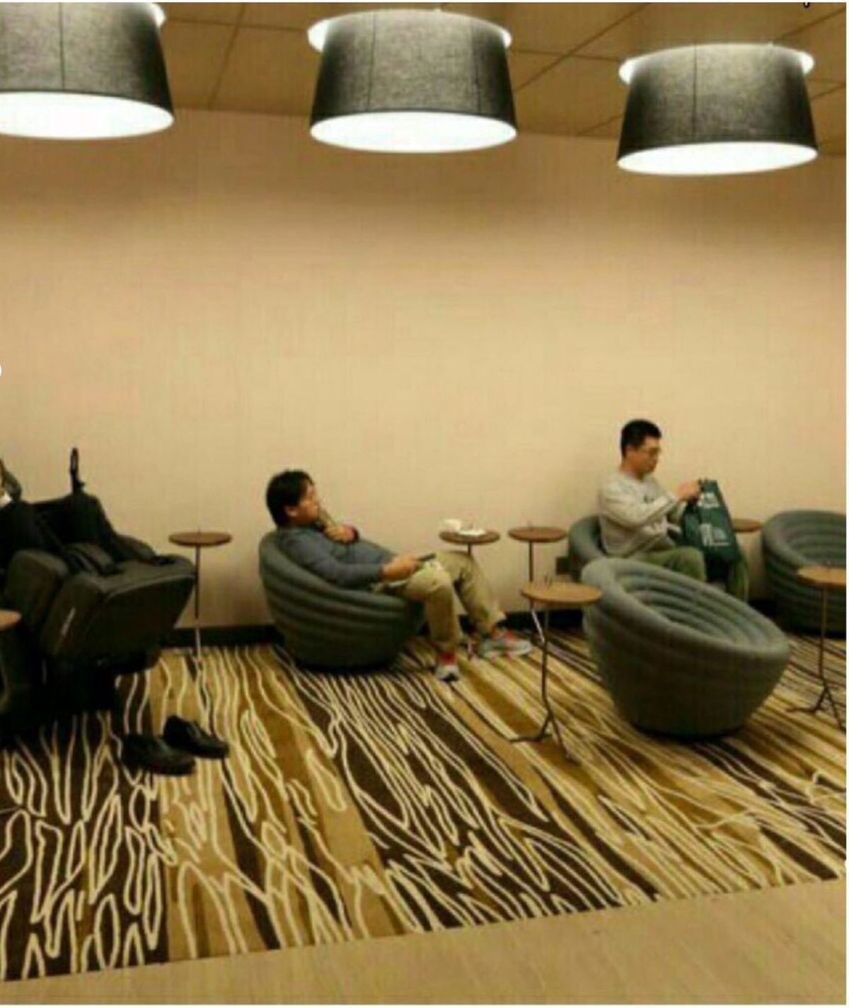 مرکز نگهداری از شوهران" در چین
