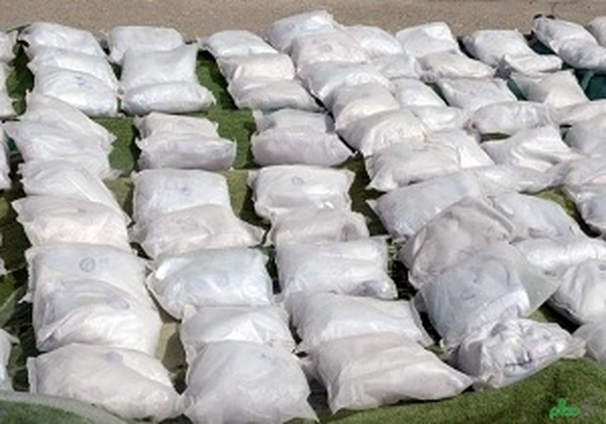 خودرو حامل موادمخدر در پارکینگ پلیس متوقف شد