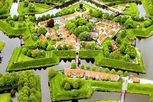 زیباترین دهکده جهان در هلند