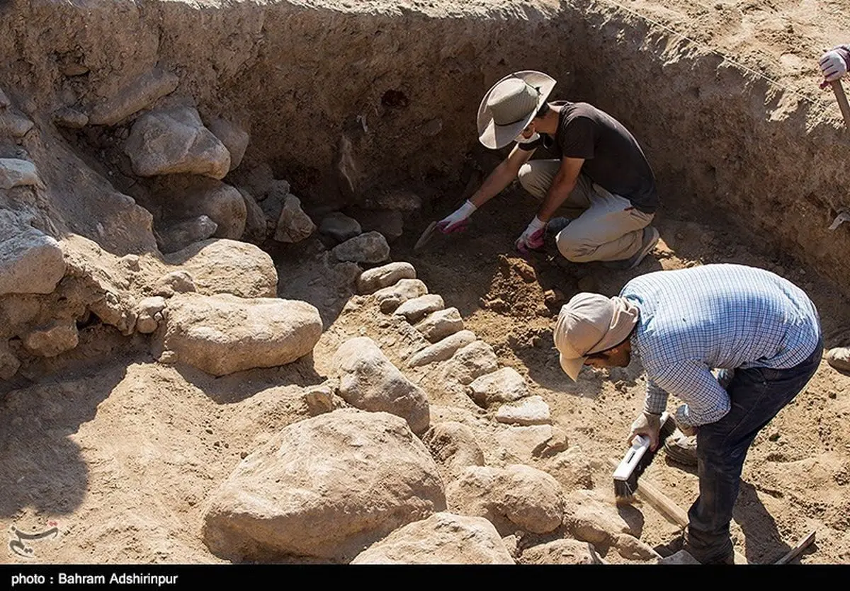 کاوش باستانی دستکندهای روستای تاریخی کنزق سرعین به روایت تصویر