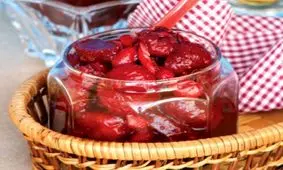 طرز تهیه ترشی میوه خشک به آسان‌ترین شکل