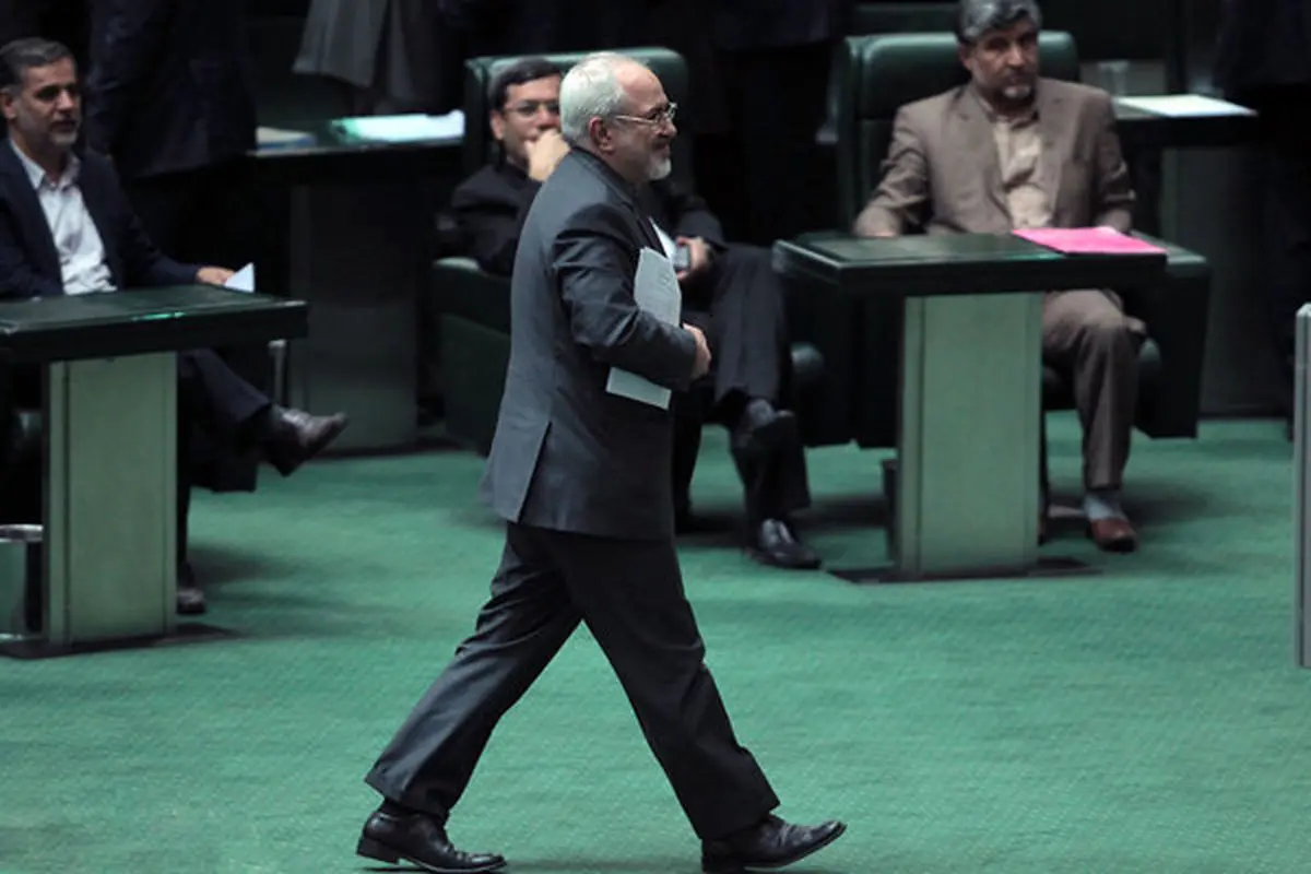 سؤال از ظریف درباره علت ممانعت از اعطای تابعیت به مهاجرین