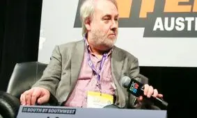 منتقد مشهور بخاطر برتولوچی از برنامه رادیویی اخراج شد!