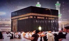 ویدئو/تصاویری ناب از لحظه بارش باران هنگام نماز در مکه مکرمه