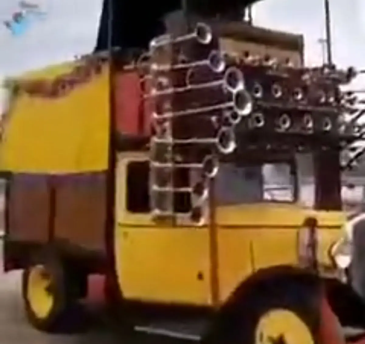 ماشین ایده آل ویژه پنجشنبه ها