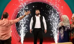 شوخی باحال جناب خان با امیر علی‌اکبری