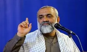 سردار نقدی:انتخابات آمریکا انتخاب شغال و روباه است/اگر کسی در فاحشه‌خانه به دنیا بیاید و حرام‌زاده باشد از محمدرضا پهلو/ی بهتر است /به اشرافی‌ها رای می‌دهیم ،بعد می‎گوییم که چرا به فکر مردم نیستند؟