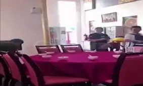 کارکنان این رستوران، گارسون‌های معمولی نیستند!