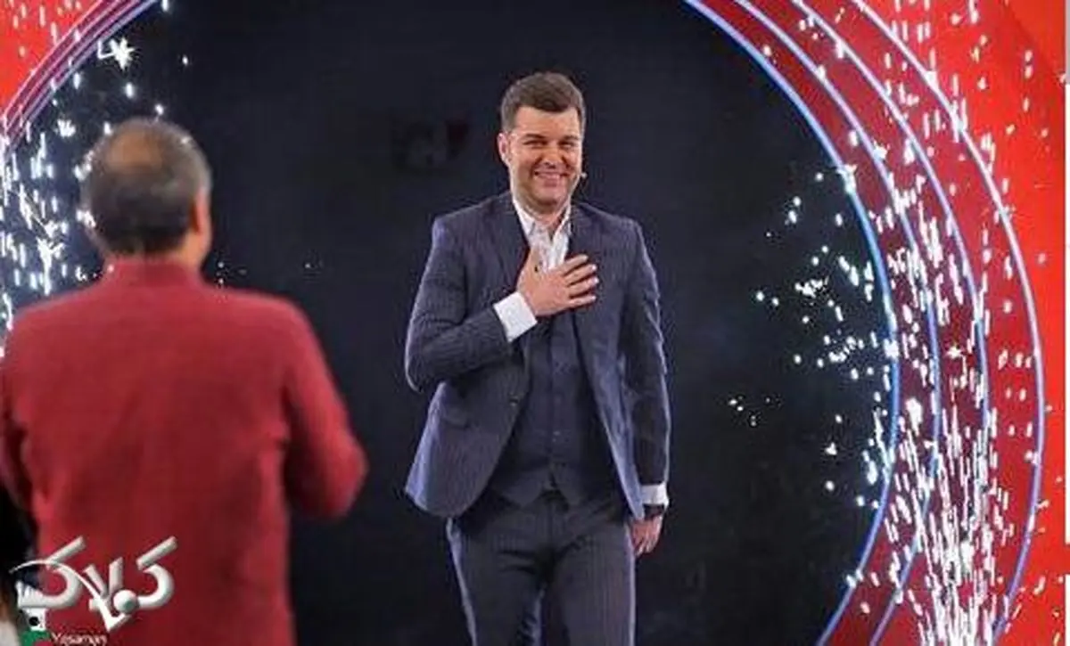 قطعه ای که باربد بابایی در خندوانه اجرا کرد