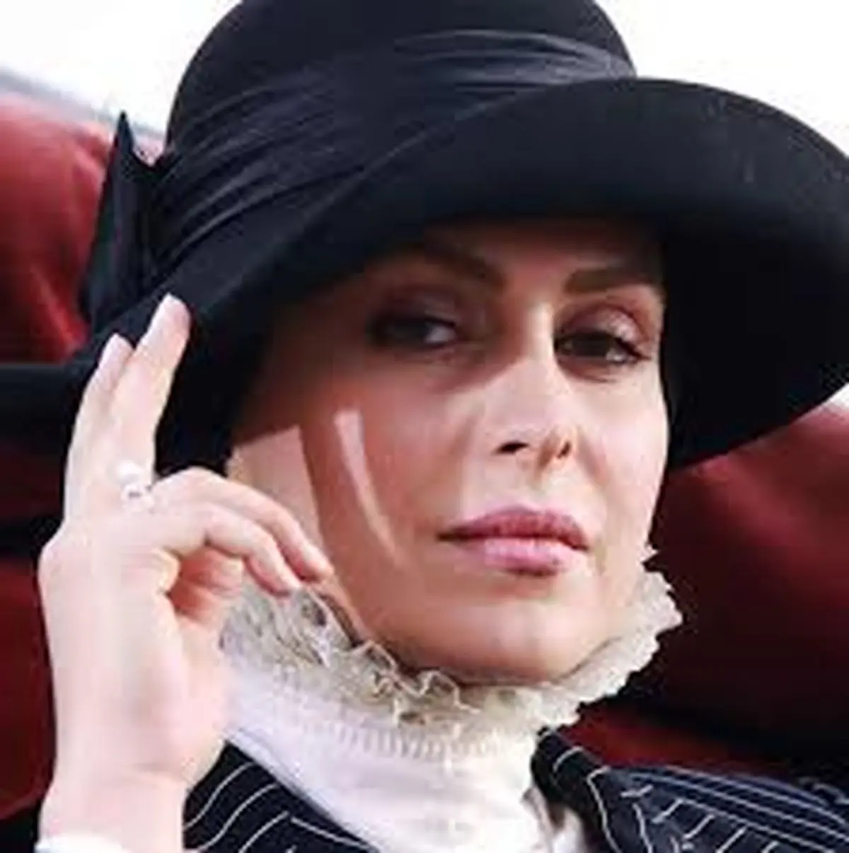 ویدئو/ دابسمش ماه چهره خلیلی با آهنگ خواننده معروف آمریکایی