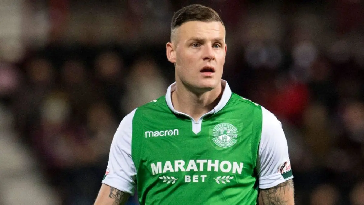 دردسر جدید برای مهاجم سابق تراکتور