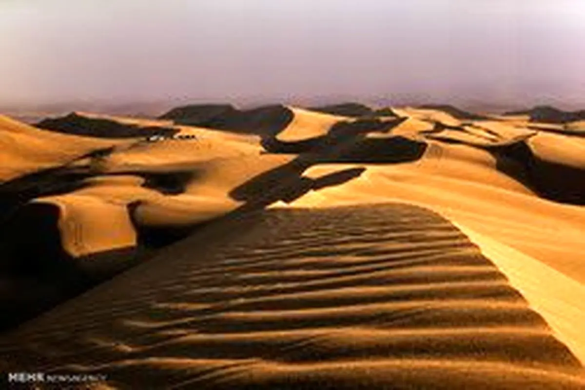 جستجو برای یافتن گردشگر گمشده در کویر مرنجاب ادامه دارد