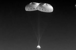  بازگشت فضاپیمای استارلاینر بوئینگ به زمین/ ویدئو