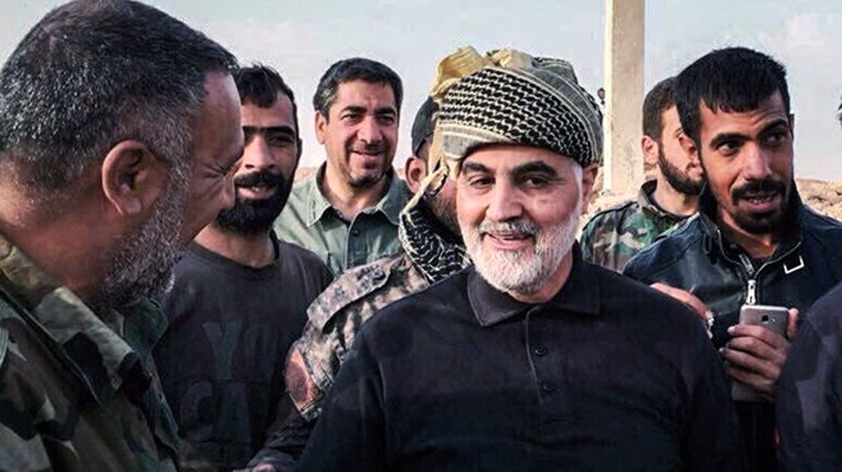 می گفتند چرا گذاشتید همسرتان به سوریه برود؟ سوریه به ما چه ربطی دارد؟/ ترجیح میدهم بگویم که همسرم نظامی بود و در مرز شهید شد