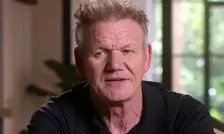 آشپز معروف، منتقد غذایش را از رستوران بیرون انداخت