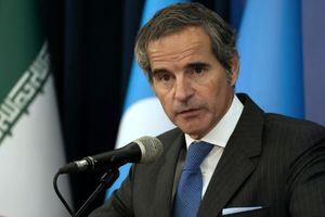 گروسی: واضح می‌گویم ایران سلاح‌ هسته‌ای ندارد/ تهران باید با آژانس همکاری کند چون عضو ان پی تی است/ بازرسان آژانس فعلا از ایران اخراج نشده‌اند/ ظرف چند ماه سانتریفیوژهای ایران قابل راه اندازی است