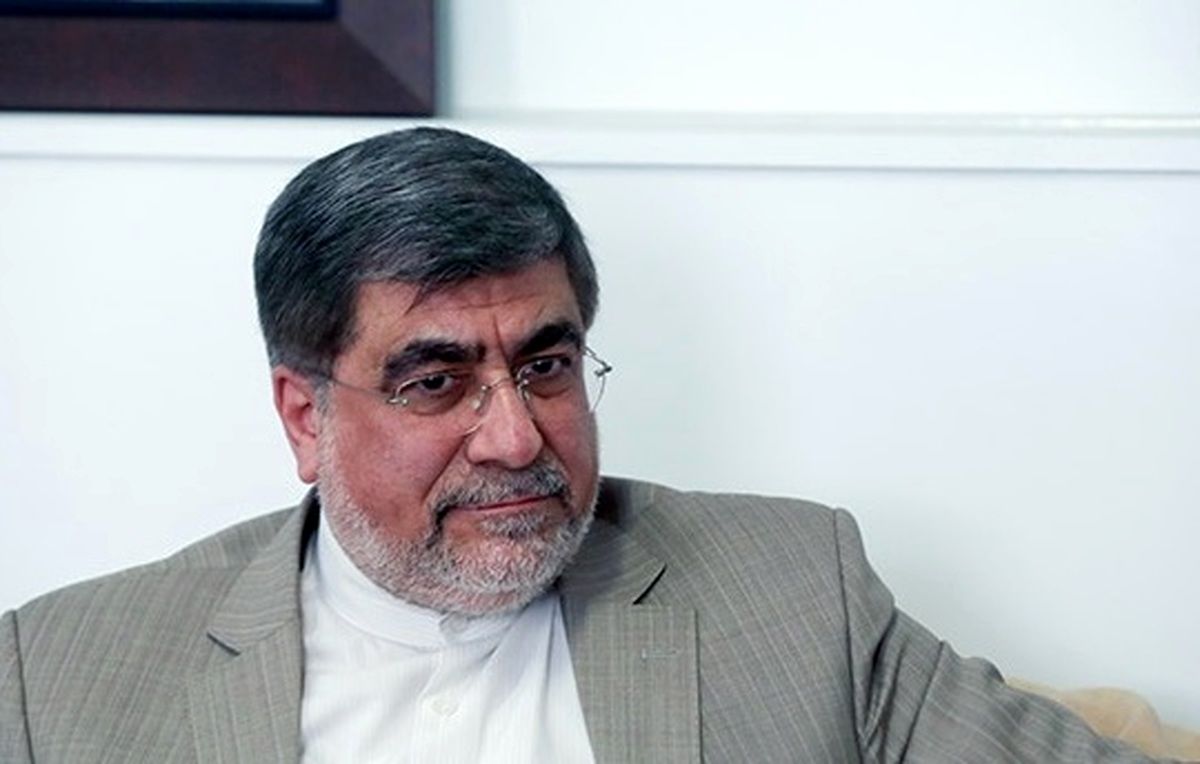 جریان خالص ساز مورد حمایت عناصر پرنفوذ نظام هستند/ در دوره خاتمی نظام غافلگیر شد/ احمدی نژاد تمرد کرد و کنار زده شد/ به دوره اشکنه برگشتهاند و میگویند گرانی را تحمل کنید!