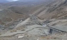 چشمه کوهرنگ که آب ۵ شهر را تامین می کند، خشک شد