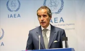 گروسی: نگرانی‌ها درباره اشاعه احتمالی تسلیحات اتمی در ایران تماما از بین نرفته است/ واکنش تهران به اسنپ‌بک کاملا منفی نبوده و از NPT خارج نشده است 