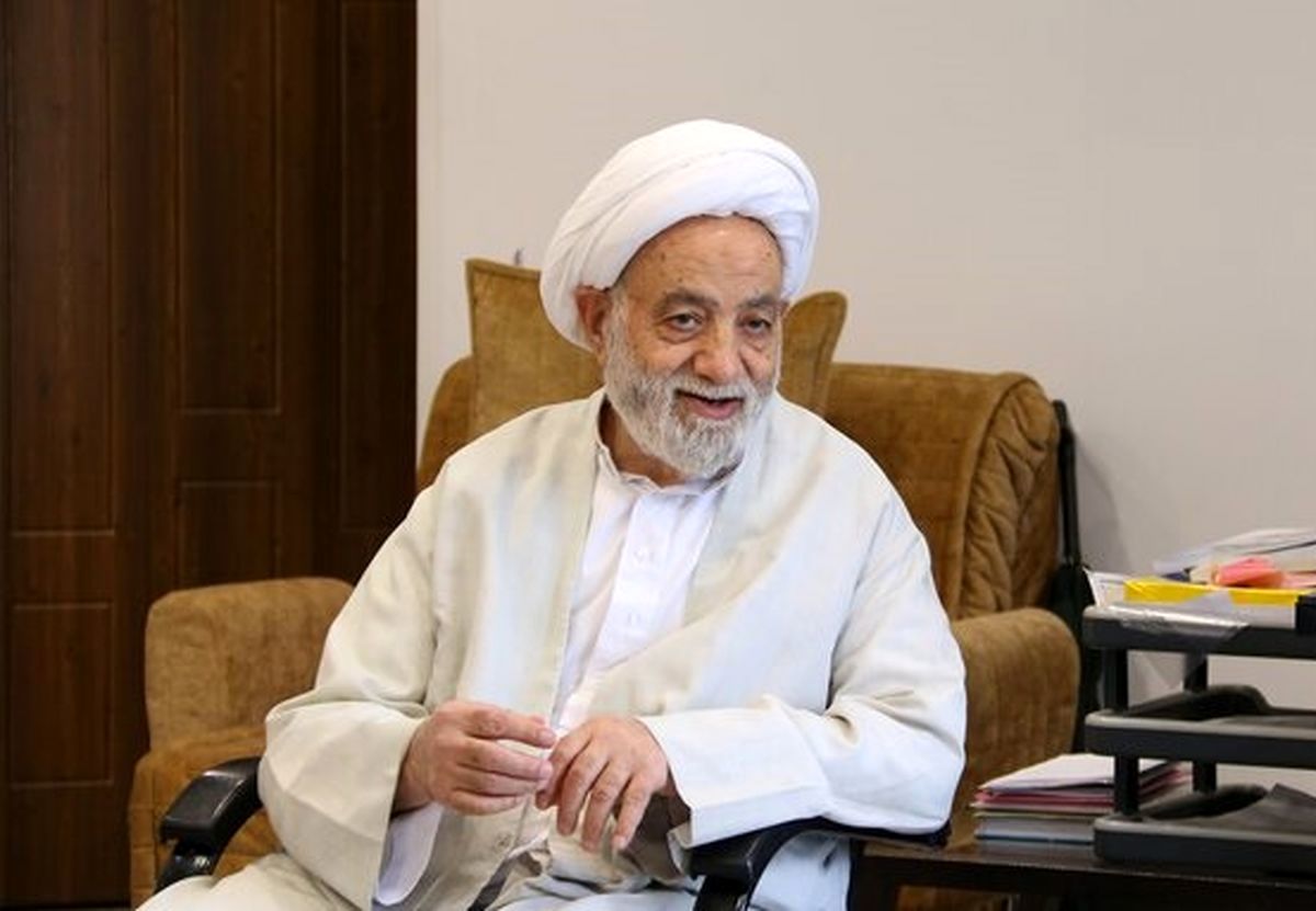 شوخی های حجت‌الاسلام قرائتی در مراسم نکوداشتش/ ویدئو

