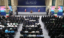  رهبر انقلاب خطاب به ترامپ: به همین خیال باشید که با بمباران، صنعت هسته‌ای ایران نابود شده است/  اصلاً شما چه کاره هستید که اگر کشوری صنعت هسته‌ای دارد، در قبال آن باید و نباید مطرح کنید