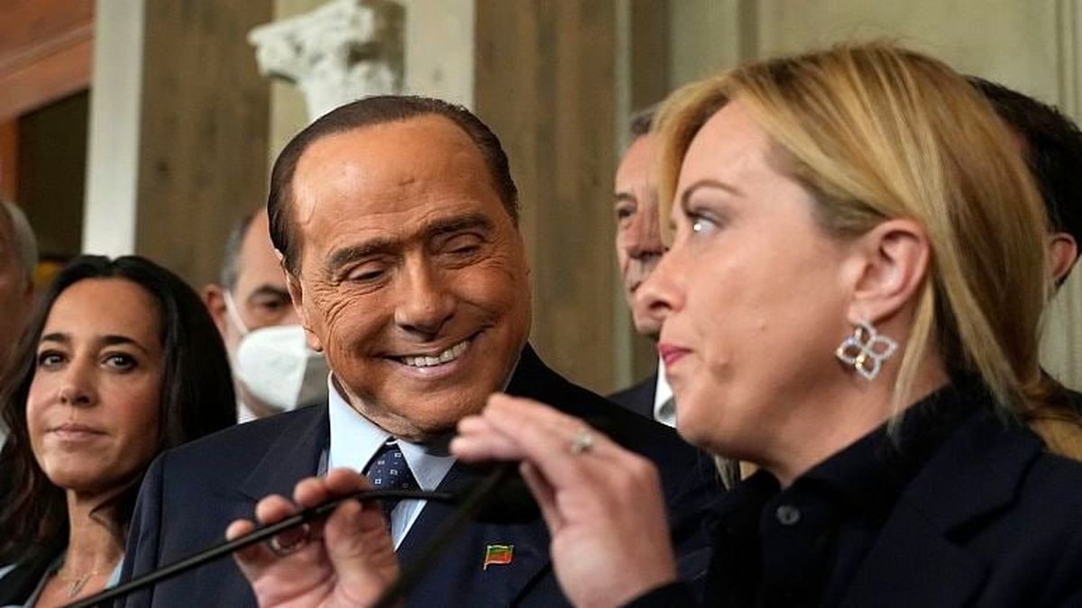 سخنان برلوسکونی علیه زلنسکی واکنش دفتر نخست‌وزیر ایتالیا را برانگیخت