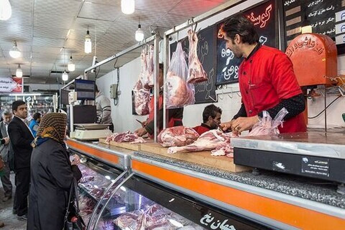 با حقوق ۸ میلیون تومانی نمیتوان گوشت خرید!