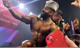 سلفی هادی چوپان با کلاه قشقایی/ ویدئو