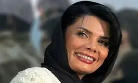 عکس/ گریم متفاوتی از عاطفه رضوی در نمایش خروس لاری