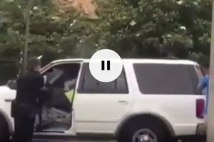 فرد مهاجمی که با شلیک گلوله پی در پی پلیس کشته شد+ فیلم