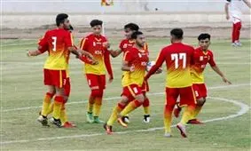 اتفاق جالب؛ فولاد هم می‌خواهد جمعه با تراکتور بازی کند