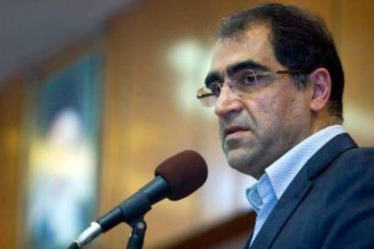 وزیر بهداشت: آمریکاییها دروغ میگویند که دارو تحریم نیست/ داروی ایرانی بخورید و از کیفیت آن مطمئن باشید/ به شدت طرفدار طب ملی هستیم