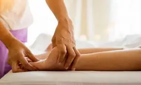 مهمترین نقطه در ماساژ پاها کجاست؟