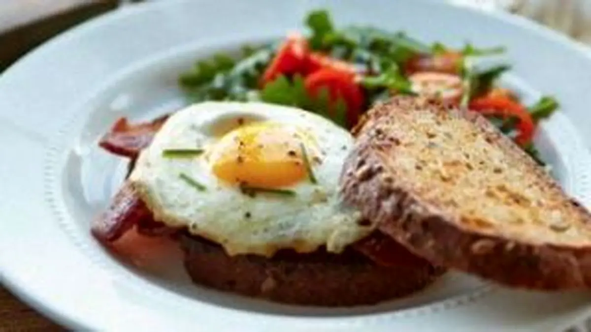 چه غذاهایی باعث کاهش اشتها می شوند؟