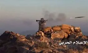 استفاده سعودی از سلاح‌های ممنوعه؛ نبردها به نفع ارتش و کمیته‌های مردمی یمن در جریان است