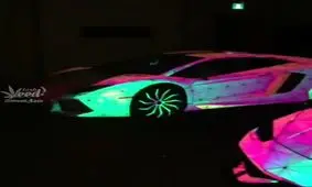 لامبورگینی اونتادور با رنگ رفلکتیو