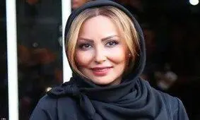 عکس/مدلینگ پرستو صالحی برای برند روسری