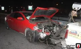 تصادف زنجیره‌ای ۵ خودرو در بزرگراه حکیم + تصاویر