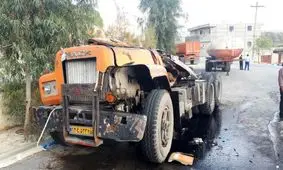 واژگونی یک دستگاه تریلر در روستای بهمن آباد