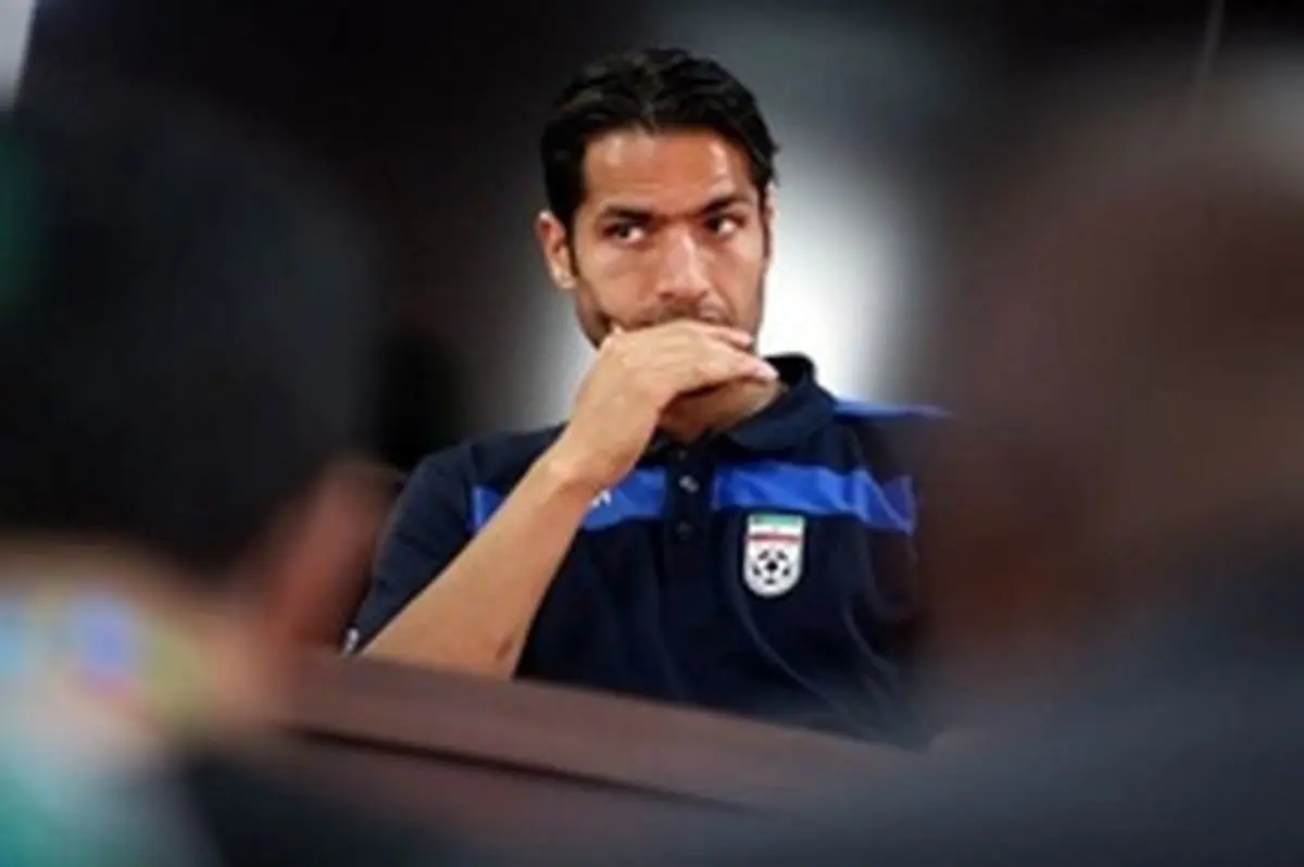 تصویری از خودرو کاپیتان سابق استقلال پس از تصادف شدید امروز