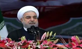 روحانی: اگر آمریکا مانع صادرات نفت ایران شود، هیچ نفتی از خلیج فارس صادر نخواهد شد/در بودجه 98 کالاهای اساسی مردم را با قیمت مناسب تضمین خواهیم کرد /حرف ناروا درباره ابرتورم و ابربیکاری نزنیم