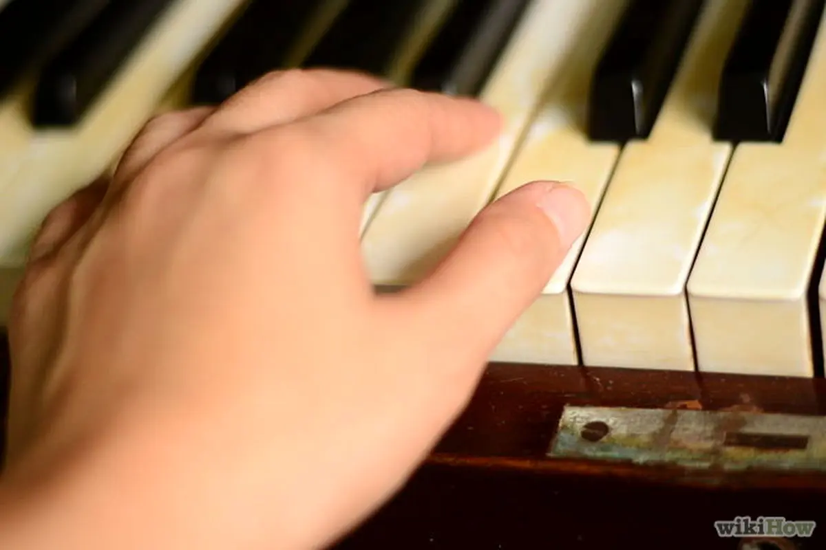 ویدئو/نماهنگی زیبا از قطعه «Infinité»