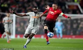 اسمالینگ با پای شکسته مقابل آرسنال بازی می‌کند؟