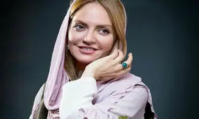 عکسی که محسن تنابنده از مهناز افشار گرفت؛ درازکش در کویر!