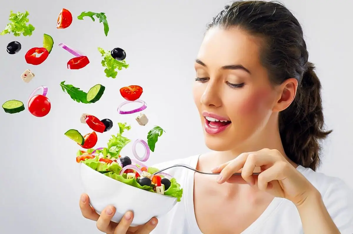 با خوردن سالاد، مغز خود را 11 سال جوانتر نگهدارید